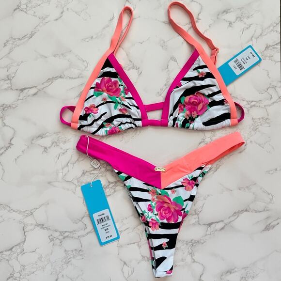 Beach Bunny Alex Micro Triangle Top XL &  Naomi Micro Tango M $170 - Picture 13 of 14